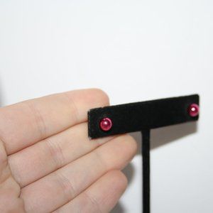 Beautiful NWOT pink metallic ball post earrings .25"